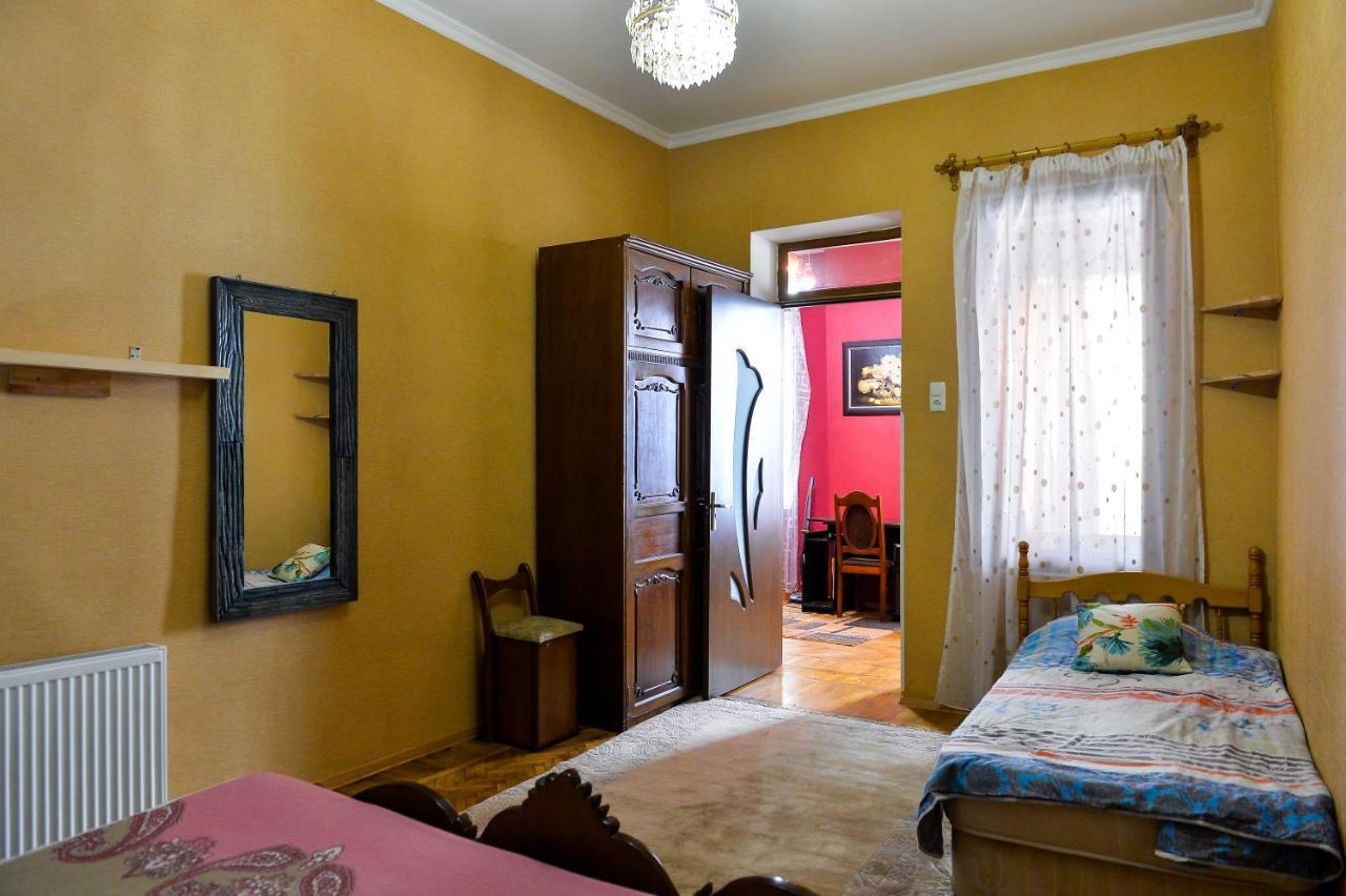 Bed and Breakfast Ok. Кутаиси Экстерьер фото
